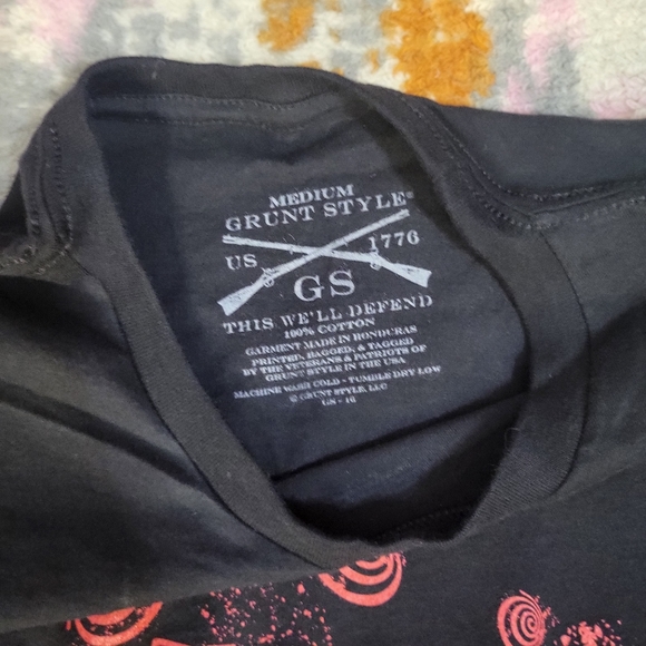 Club Grunt tee - Picture 7 of 7